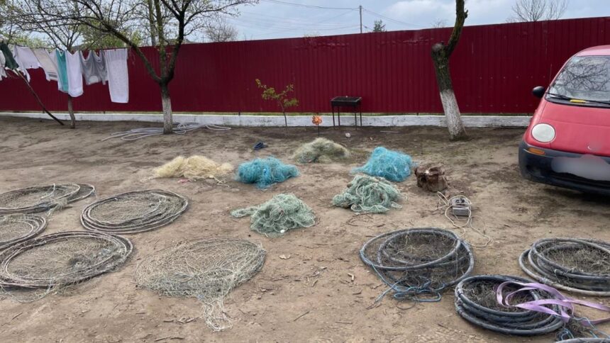 16 perchezitii efectuate de politistii serviciului siguranta transporturi la persoane care au comis infractiuni la regimul piscicol 67f140c8ca4f2