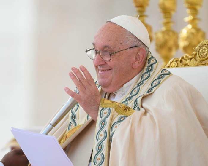 a murit papa francisc a condus biserica catolica timp de 12 ani 6805fed5eb2e7