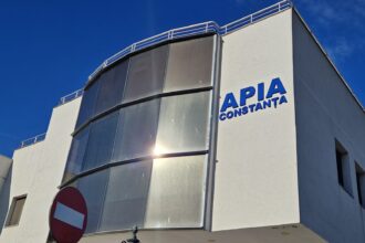a obtinut fonduri apia prin fraude pentru care a fost condamnat iar acum spera sa scape de pedeapsa 67fc2e8c11c2d