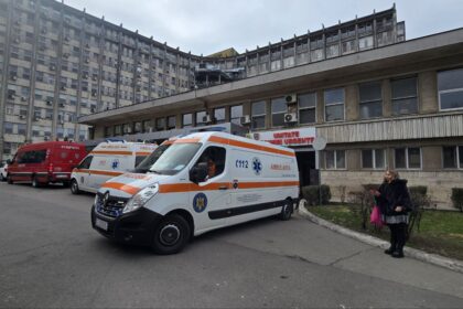 accident grav in constanta pieton lovit de masina pe strada mircea cel batran 6807763e04f72