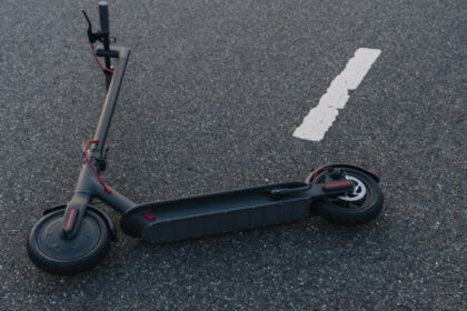 accident mortal in arges o fata de 15 ani a murit dupa ce a cazut de pe o trotineta electrica condusa de un alt adolescent 6807159f6c3c8