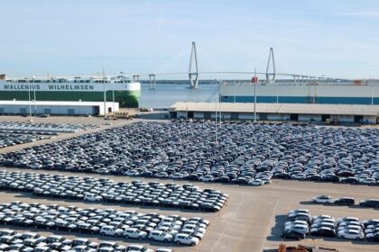 acea tarifele impuse de donald trump vor afecta toata industria auto globala europenii investesc in sua de zeci de ani 67ec26c8d8df5