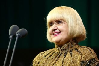 actrita rodica mandache despre criticile primite in mediul online am dat un biet share dar nu mai muriti odata 68048e90e8e6f