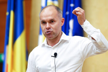 alegeri prezidentiale 2025 cine este daniel funeriu fostul ministru al educatiei care a introdus camerele video la bac 67ec6b4b44984