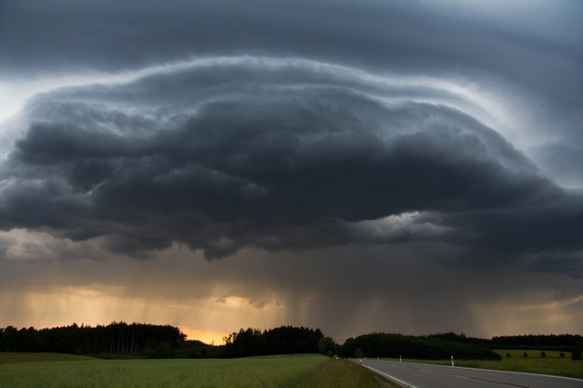 alerta meteo cod galben de averse si vijelii in majoritatea regiunilor pana duminica dimineata 680b44e654b85
