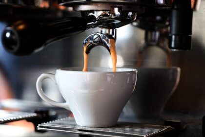 americanii vor plati mai mult pentru cafea deoarece tarifele lovesc un important furnizor 67ee94d221a31