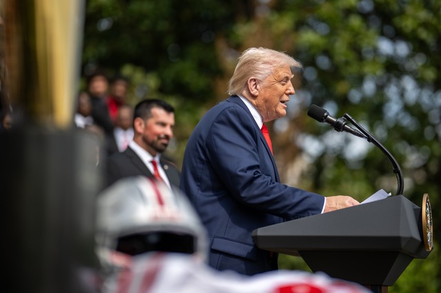 analiza in primele 100 de zile din al doilea mandat donald trump a depasit limitele puterii prezidentiale 680605ae0d9ca