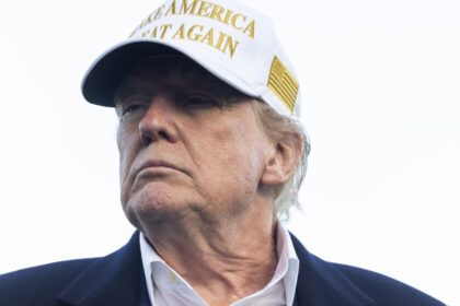 analiza primele 100 de zile ale lui donald trump la casa alba guvernare autoritara aliati constransi razboaie comerciale 680f0fa4d0dc4