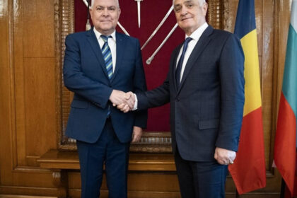 angel tilvar si ministrul bulgar al apararii vor ca turcia sa faca parte din comandamentul regional pentru operatii speciale 67f3f3084d8f7