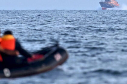 barci gonflabile pentru migranti vandute online cum a ajuns china in centrul unei anchete legate de traversarile ilegale spre europa 68054da52c72d
