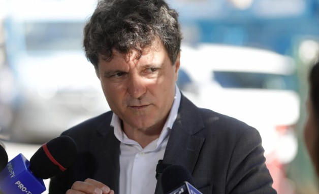 biroul electoral la sesizarea pnl a constatat ca nicusor dan isi face campanie ilegal 67effb291a057