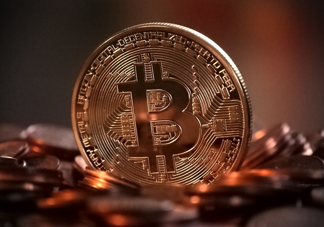 bitcoin a revenit peste pragul de 90 000 de dolari investitorii il vad drept alternativa la dolarul in scadere si actiunile volatile 68088176bd4d0