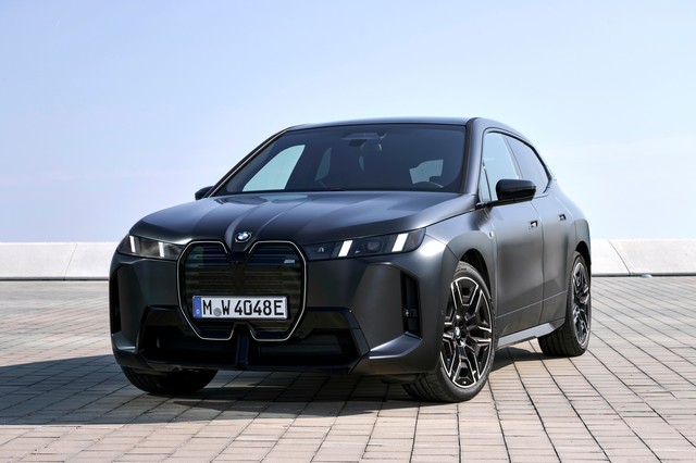 bmw isi continua avansul pe segmentul de masini electrice cu o crestere miraculoasa in europa 68087a2ba8eca
