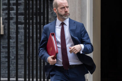 britanicii au o lista cu mii de produse americane ce ar putea fi supuse unor tarife ca raspuns pentru trump 67eed35d3eb57