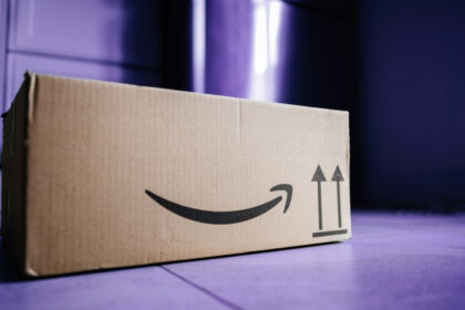 casa alba acuza amazon de act ostil si politic dupa ce a anuntat ca va afisa costul suplimentar al tarifelor langa pretul produselor 6810f52301865