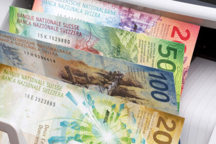 cazul doctoritei din elvetia amendata pentru ca si a facut copiii sa lipseasca o zi de la scoala m am simtit ca o mare criminala 68029ff350988