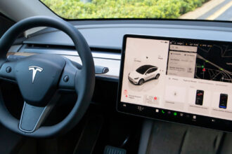 ce modificari este acuzata tesla ca face masinilor sale pentru a evita reparatiile in perioada de garantie procesul intentat in sua 6804a8b47d277