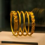 cea mai grea bratara dacica din aur recuperata recent de statul roman expusa in premiera la muzeul national de istorie 6800a477d83fa