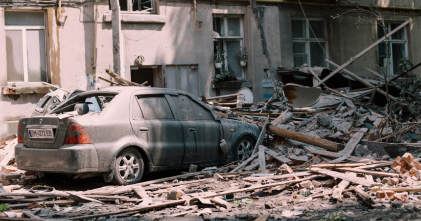 cel putin doi morti si zeci de raniti in atacuri ruse asupra oraselor ucrainene harkov si sumi 6802031830960