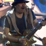celebrul chitarist carlos santana si a amanat concertele dupa ce a fost depistat cu covid 19 680b64371e344