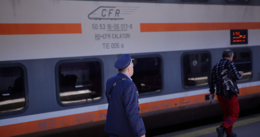 cfr suplimenteaza numarul trenurilor in minivacanta de 1 mai legaturi directe spre litoral din marile orase din romania 680a418a3b0f9