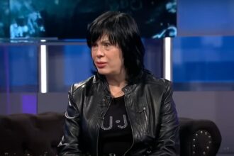 cine i a dat bani marianei moculescu sa plateasca chiria restanta proprietara garsonierei nu m a mai cautat ea de acum actioneaza prin avocat 68109bea74766