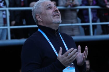 clasament rapidul lui marius sumudica ramane tintuit pe ultimul loc din play off dupa esecul din giulesti video cu golurile superbe ale lui u cluj 6803f937069d9