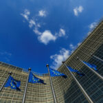 comisia europeana cauta cai de a interzice firmelor din ue sa incheie noi contracte pentru combustibilii fosili de la rusi 6808edc158d63
