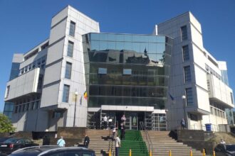 condamnare definitiva pentru afaceristul zoltan gabriel gorun si fiica sa dupa ce au vandut la fier vechi o nava care nu era a lor 67ef282347c90