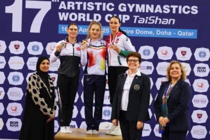 constanteanca sabrina voinea a cucerit aurul la sol la cupa mondiala de la doha 6806bd5c1f639