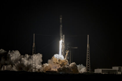 constelatia starlink se dezvolta cu inca 23 de sateliti transportati pe orbita de spacex cu racheta falcon 9 680fbc8e6feeb