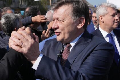 crin antonescu doresc o normalizare a relatiilor cu rusia as merge si in china video 67f80ce2c99e5