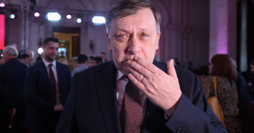 crin antonescu revine asupra afirmatiei despre uciderea traficantilor de droguri a fost o expresie nefericita daca vreti o si regret 680212e560c5b
