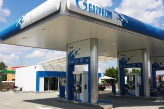 decizie e280b3gazprom romaniae280b3 isi vinde benzinariile dar va continua sa foreze local dupa titei si gaze 67fee2a8b1615