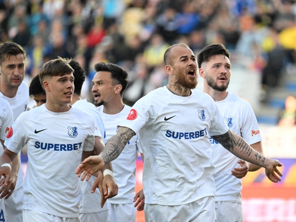 denis alibec nu si a decis viitorul farul ramane prima optiune 681208e0e25b3