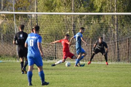 derby decisiv pentru primul loc in clasamentul ligii a iv a in etapa de vineri 68015eabe9634