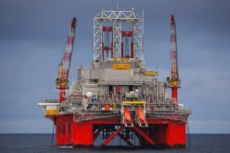 document omv petrom si romgaz pregatesc o noua sonda de explorare in marea neagra la peste 3 000 de metri adancime 680817a767506