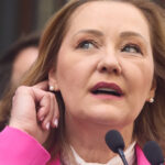 elena lasconi as face un referendum pentru adaugarea dreptului femeii la avort in constitutie 68128cb797dd6