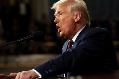 eliberati o pe marine le pen trump a rabufnit din nou la adresa justitiei franceze 67ef96537f6db