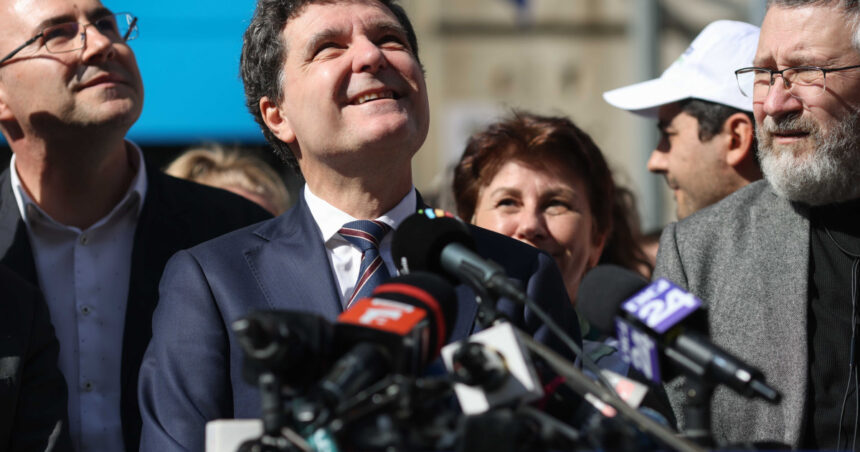 exclusiv nicusor dan dezvaluie cati bani a cheltuit pana acum pe publicitate electorala ma astept sa fie mai usor sa obtinem imprumuturi 67ed928f21421