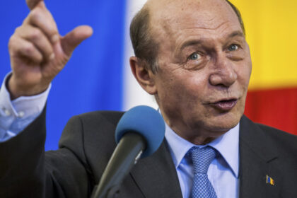 exclusiv traian basescu dezvaluie cum l ar fi abordat pe trump daca ar fi fost acum presedinte ce i ar fi trimis liderului de la casa alba 67f44359d3392