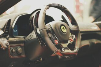 ferrari ar putea reintroduce cutia de viteze manuala pe unele modele 67f6ca5a6667c