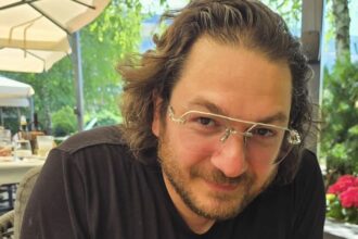 florin dumitrescu a vrut sa plece definitiv din romania inainte sa semneze cu pro tv motivul pentru care s a razgandit 67f9056a3a27b
