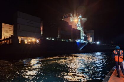 foto alerta la intrare in portul constanta marinar ranit preluat de urgenta de o nava arsvom vezi aici detalii 6805d5bb25089