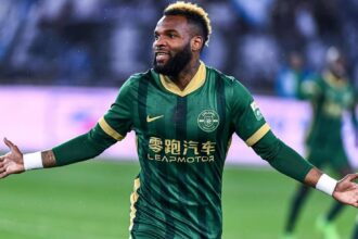 foto decizia luata de zhejiang fc dupa moartea lui aaron boupendza este o lipsa de respect 67ff9b2da99c0