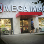 foto lot de ciocolata retras din magazinele mega image 67ee4bcb0a3bd