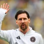 foto messi cel mai emotionant omagiu adus papei francisc din lumea fotbalului mesajul sau face inconjurul lumii 68075bf212002