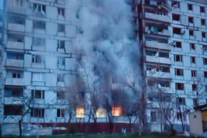 foto rusia a atacat cu drone odesa harkov si zaporojie in cursul noptii un spital si un bloc de locuinte au fost lovite 67fcbb31bbdf9