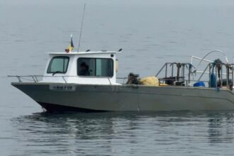 foto video pescador neinregistrat cu motorul furat din suedia prins la braconat in marea neagra peste 760 kg de peste erau la bord 67f3ba669fc29