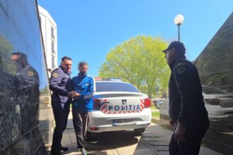 foto video suspectul principal al odioasei crime de la cuza voda din ziua de paste dus la tribunal pentru arestare 68062bf3d58d9